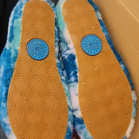 Ugg W8 Fluff Yeah Marble Slide - Picture 10 of 10